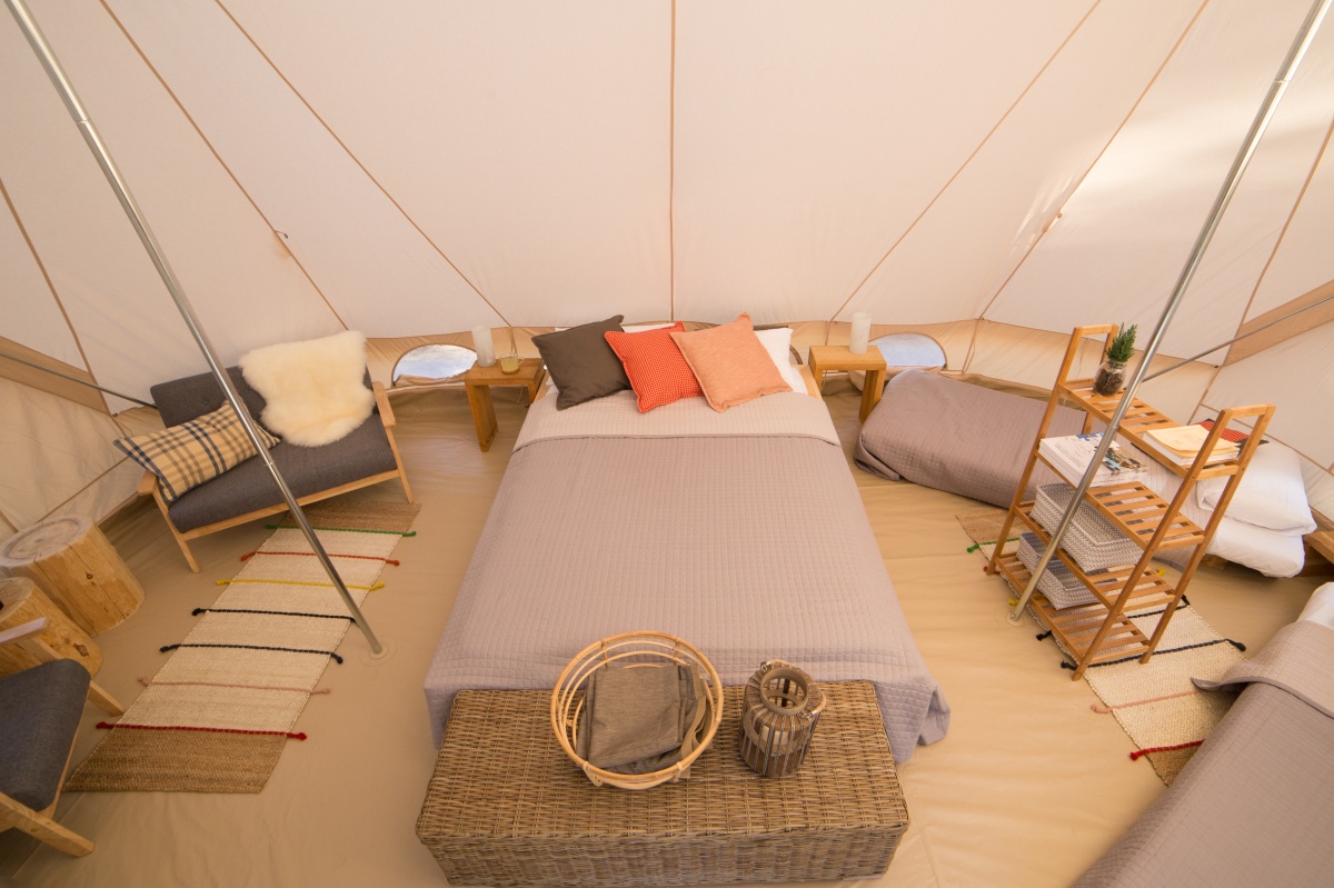 gooutside-venice-tent-bed.jpg